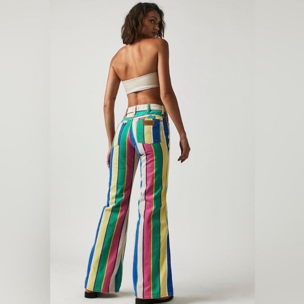 Wrangler Striped Wanderer High Rise Flare Jeans Colorful Pants Size 24/30 Retro - Picture 2 of 11